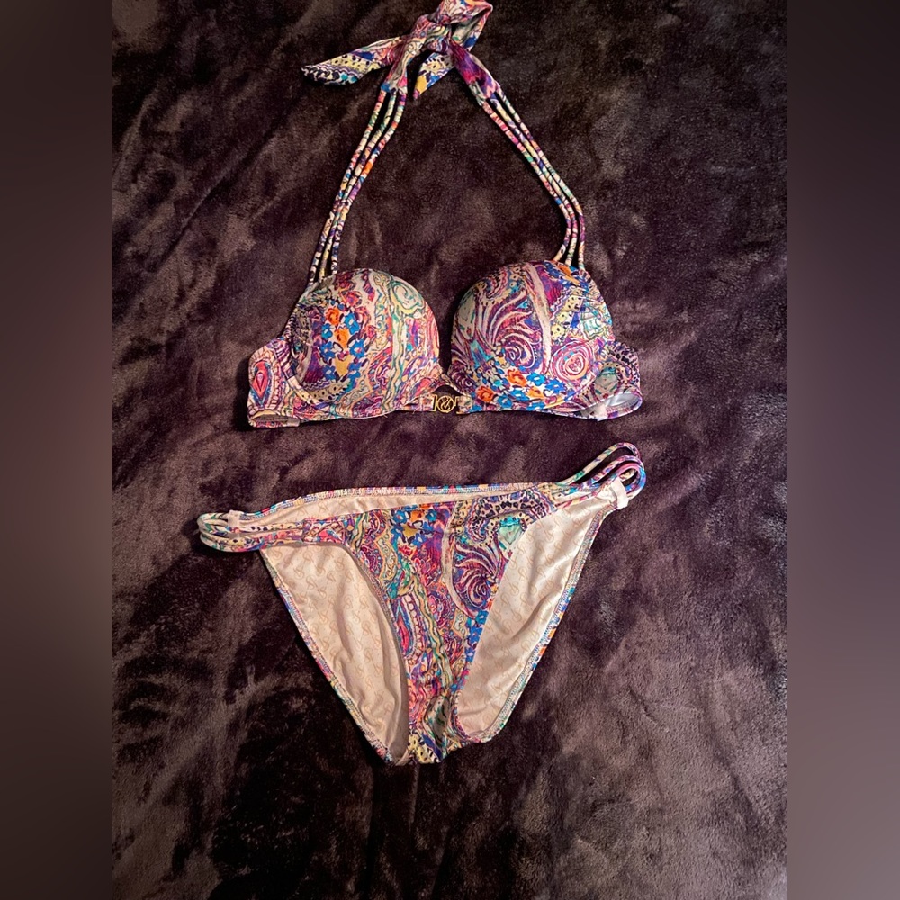 EUC Victorias Secret bikini